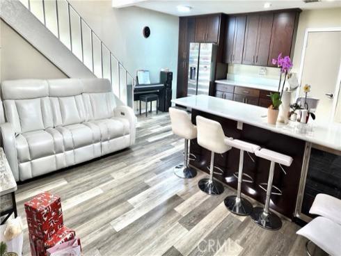 10526 Carrotwood , Stanton, CA