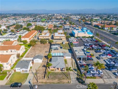 7931 1st , Stanton, CA