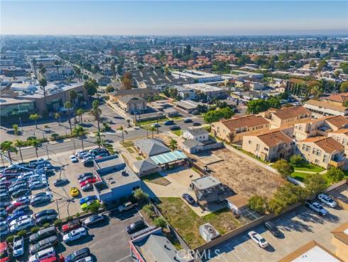 7931 1st , Stanton, CA