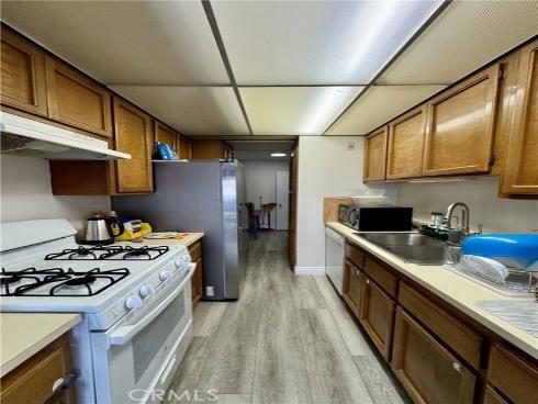 10748 Knott Avenue, Stanton, CA