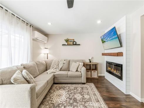 10543  Carrotwood   Way, Stanton, CA