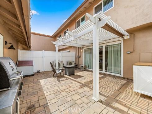 10543  Carrotwood   Way, Stanton, CA