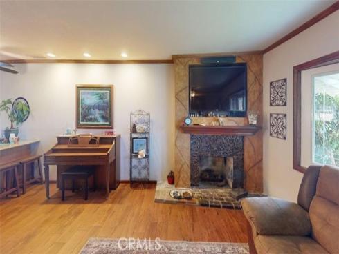 10452 Courson , Stanton, CA