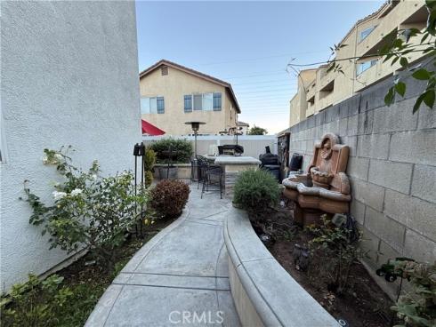 18  Redwood   Court, Stanton, CA