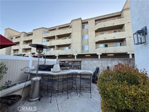 18  Redwood   Court, Stanton, CA