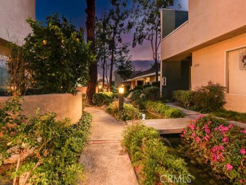 10756  Knott   Avenue, Stanton, CA