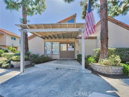 10526  Carrotwood  , Stanton, CA