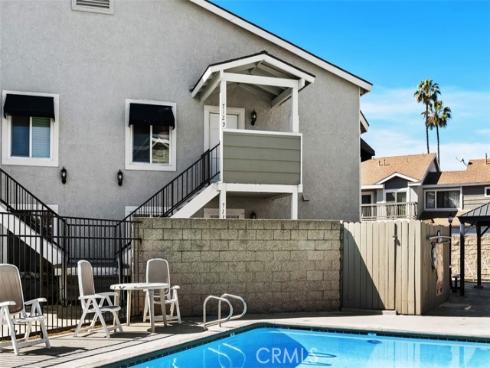 7129  Cerritos  7  Avenue, Stanton, CA
