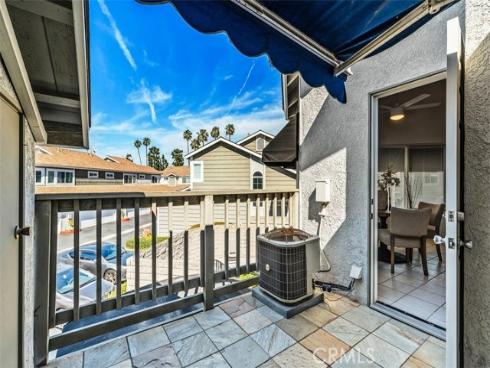 7129  Cerritos  7  Avenue, Stanton, CA