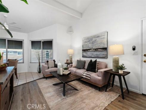 7129  Cerritos  7  Avenue, Stanton, CA