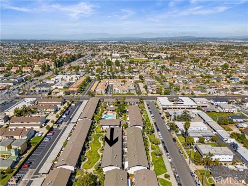 7100  Cerritos  86  Avenue, Stanton, CA