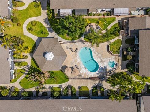 7100  Cerritos  86  Avenue, Stanton, CA