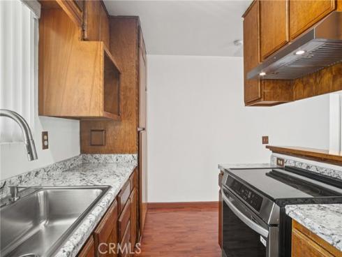 7100  Cerritos  86  Avenue, Stanton, CA