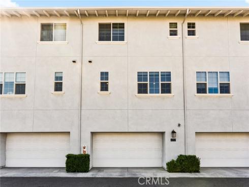 437  Lucent  , Stanton, CA