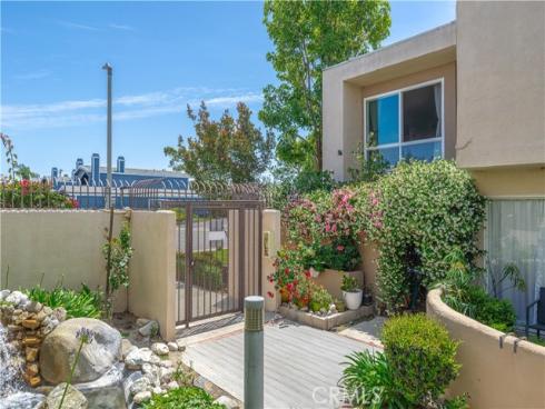 10732 Knott , Stanton, CA