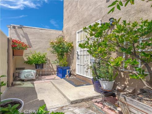 10732 Knott , Stanton, CA