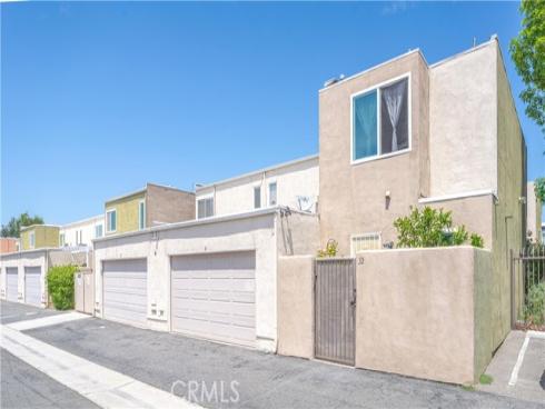 10732 Knott , Stanton, CA
