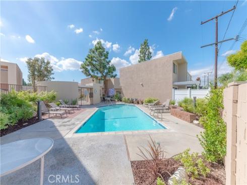 10732 Knott , Stanton, CA