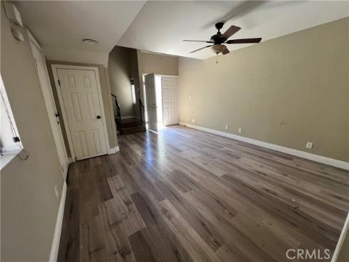 10546 Knott , Stanton, CA