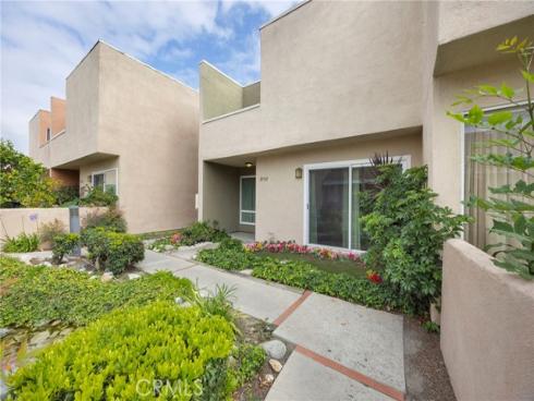 10760 Knott , Stanton, CA
