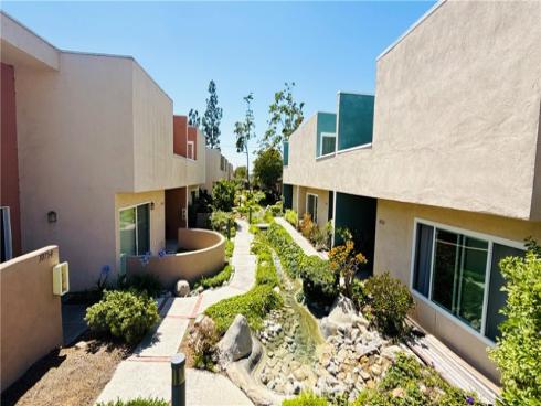 10760 Knott , Stanton, CA