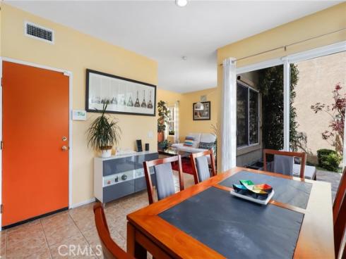 2 Serena Way, Stanton, CA
