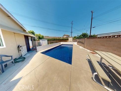 10820 Hamden , Stanton, CA