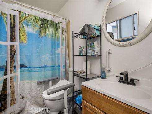 7381 Katella Avenue, Stanton, CA