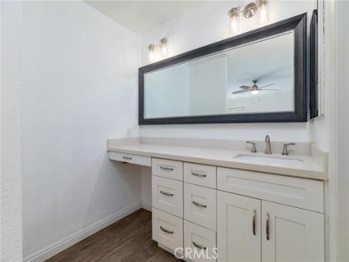 10435 W Briar Oaks A Drive, Stanton, CA
