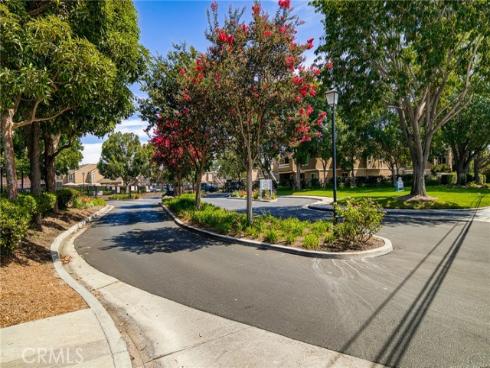 10435 W Briar Oaks A Drive, Stanton, CA