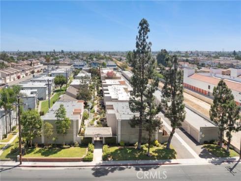 10760 Knott , Stanton, CA