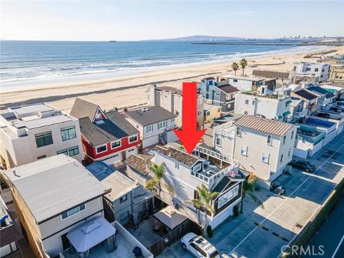 21  B Surfside  , Surfside, CA