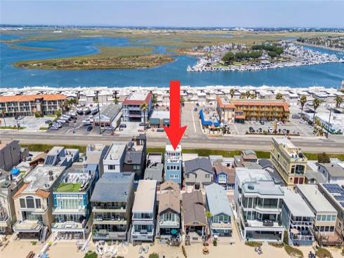 40  B Surfside Avenue  , Surfside, CA