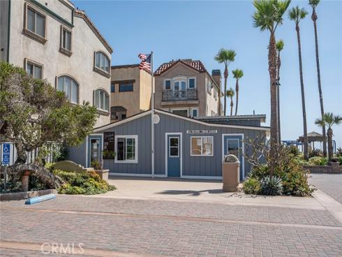 40  B Surfside Avenue  , Surfside, CA