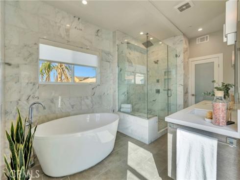 16926  10th  1A  Street, Sunset Beach, CA