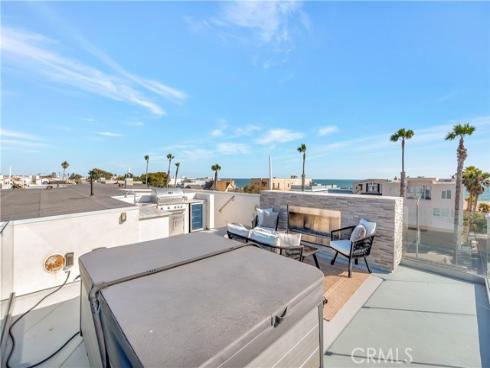 16926  10th  1A  Street, Sunset Beach, CA