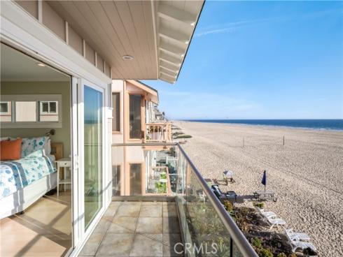 52  Surfside Avenue  A , Surfside, CA