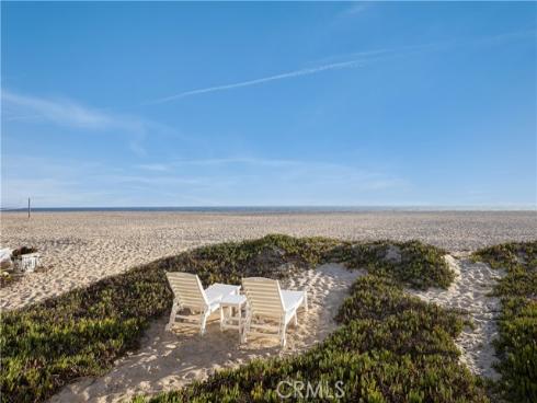 52  Surfside Avenue  A , Surfside, CA