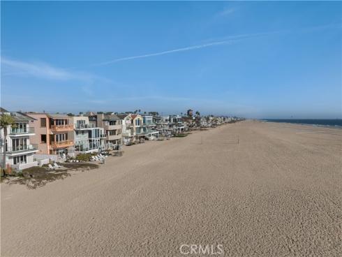 52  Surfside Avenue  A , Surfside, CA