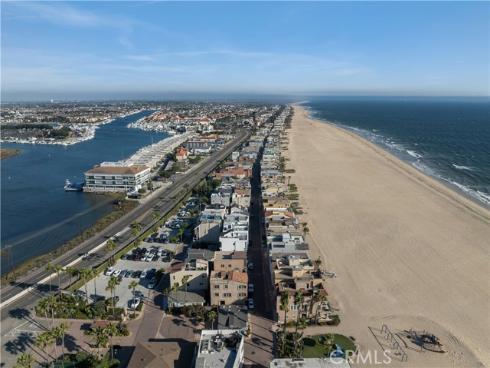 52  Surfside Avenue  A , Surfside, CA