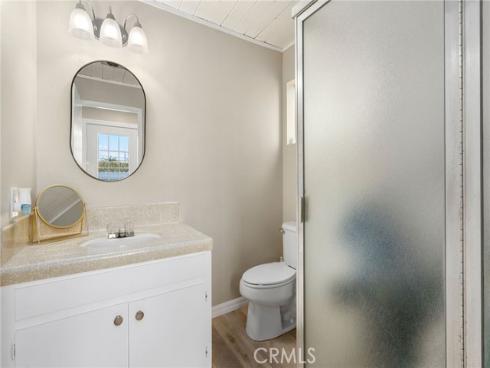 24 Surfside Avenue , Surfside, CA