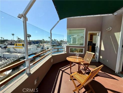 16745 Bayview B Drive, Sunset Beach, CA