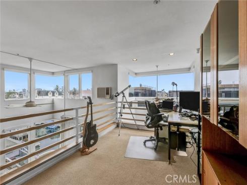 16745 Bayview B Drive, Sunset Beach, CA