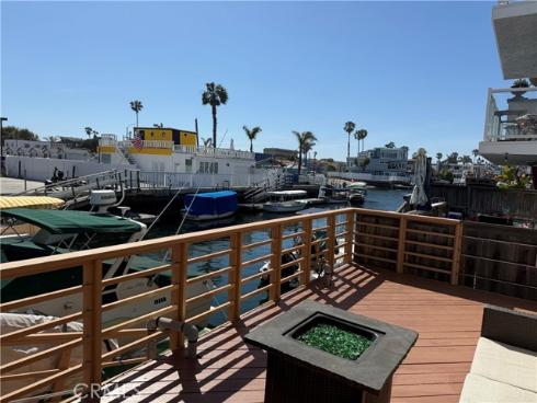 16745  Bayview  B  Drive, Sunset Beach, CA