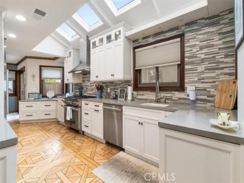 57 B Surfside Ave. , Surfside, CA