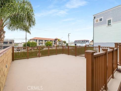 57 B Surfside Ave. , Surfside, CA