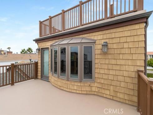 57 B Surfside Ave. , Surfside, CA