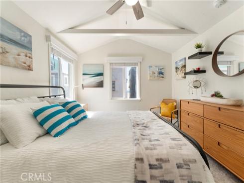 56  B Surfside   Avenue, Surfside, CA