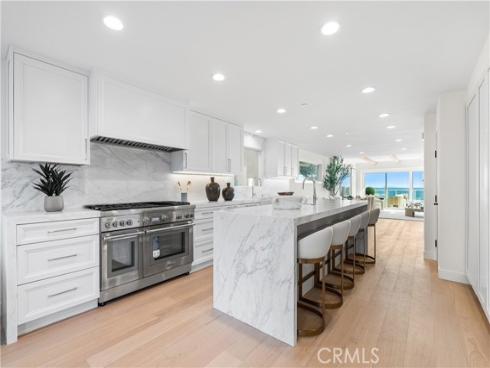 105 Surfside Avenue , Surfside, CA