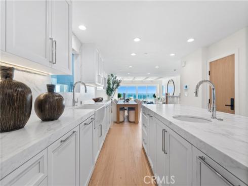 105 Surfside Avenue , Surfside, CA